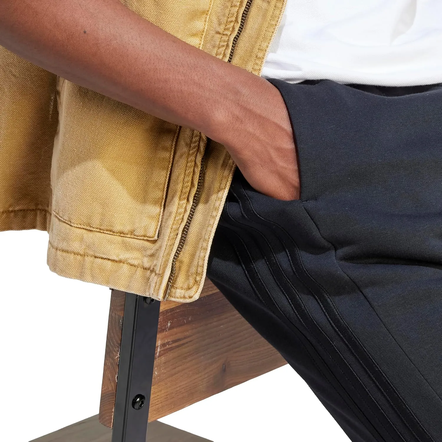 adidas Men's Essentials Fleece Tapered Cuffed 3-Stripes Pants