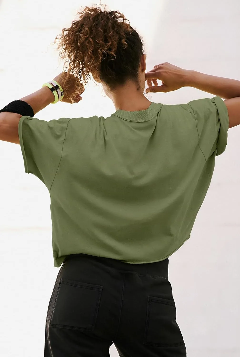 ATHMILE Womens Oversized T-Shirts Short Sleeve Workout Crop Tops Casual Drop Shoulder Boxy Roll Hem Basic Loose Tees
