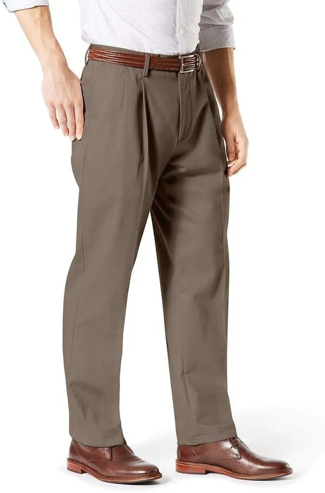Dockers Men's Classic Fit Signature Lux Cotton Pleated Stretch Pants (Regular and Big & Tall)